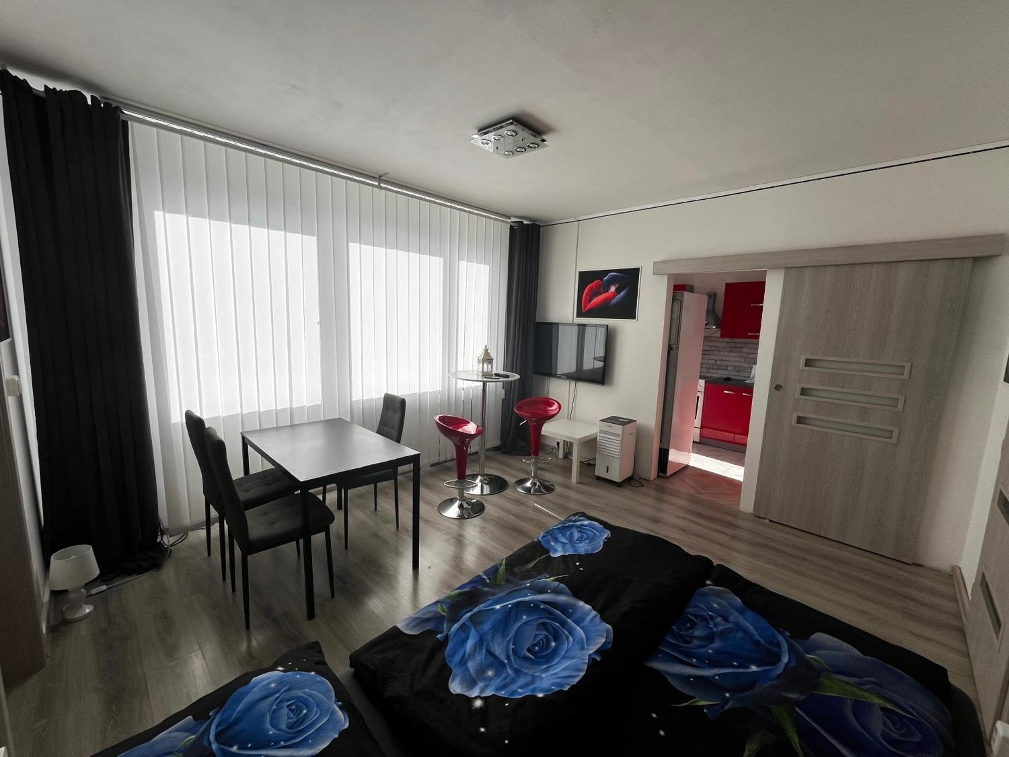 Monfas Apartment Barrandov Prague Luaran gambar